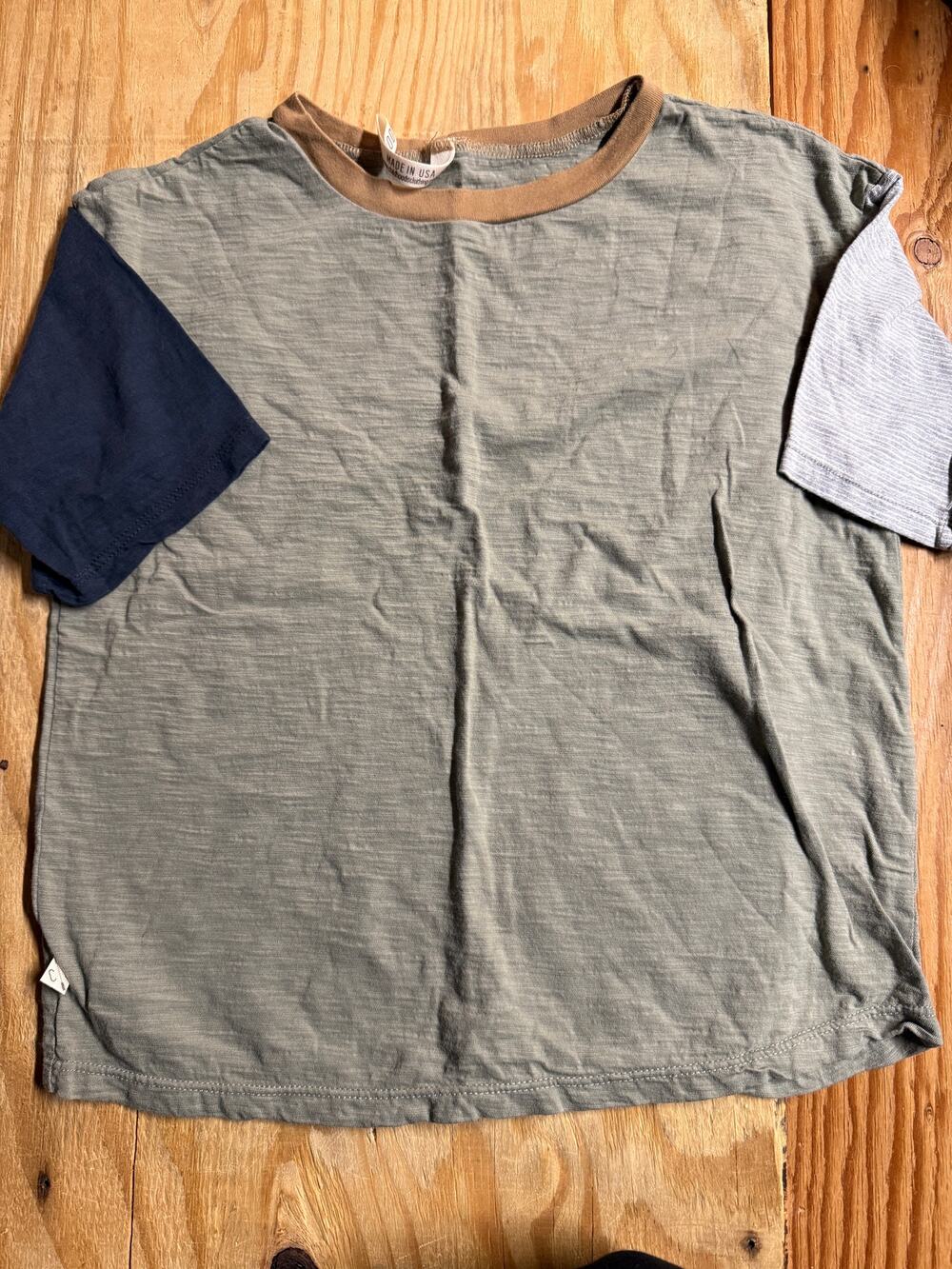 Childhoods Shortsleeved Shirt 10/11